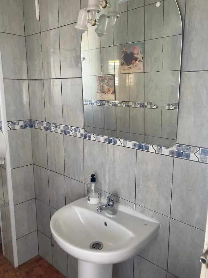 Guest house Pension La Paloma Arona
